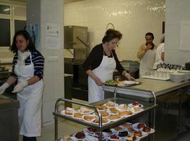 Se calcula en un millar de personas las atendidas por la Cocina Económica de Oviedo estas navidades