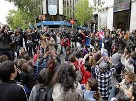 Protestan en París por proyecto de ley española contra el aborto  