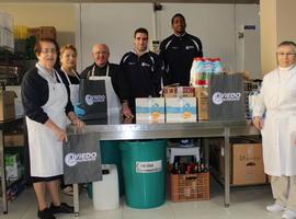 El Oviedo Baloncesto solidaridario con la Cocina Económica