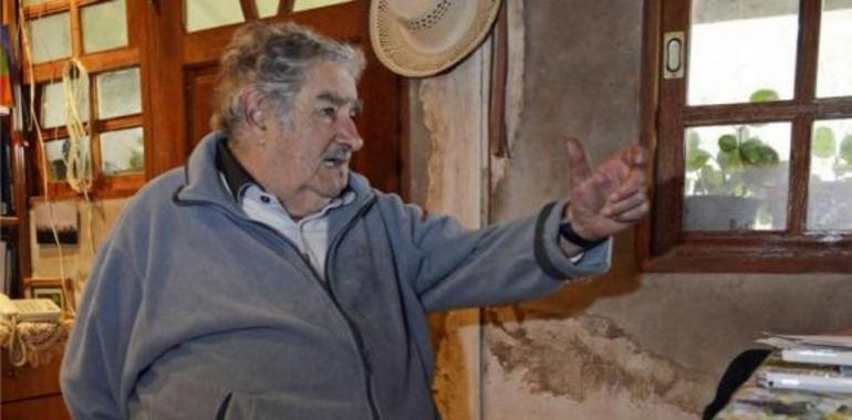 Mujica: No creemos que la marihuana sea buena o recomendable 