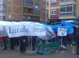 Jóvenes de IU de Asturias apoyan al barrio de Gamonal