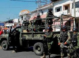 Investigan financiación de autodefensas en Michoacán  