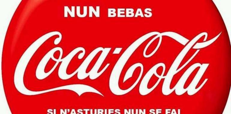 Trabajadores de Coca Cola se manifiestan antes del  Rayo Vallecano- Atlético 