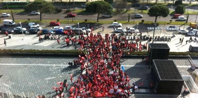 Trabajadores de Coca-Cola: Si Madrid no fabrica, no consume