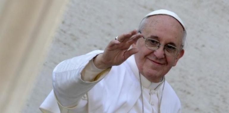 Gobierno argentino pide al Vaticano desmentido oficial sobre "cumbre" opositora con el Papa