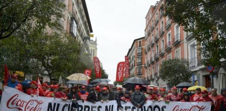 Méndez y Toxo piden al Gobierno que se implique en frenar el ERE de Coca-Cola