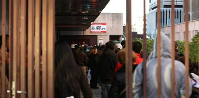 Asturias sufre el mayor aumento de desempleados de larga duración de España