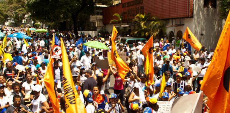 Marcha de ollas vacías en Caracas en el Día de la Mujer