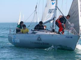 Vela: El Universidad-Isastur y el Silfo, líderes en el Trofeo de Primavera