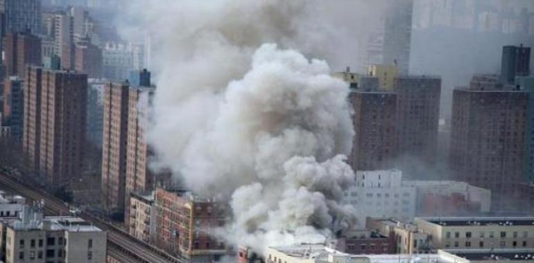 Derrumbe de un edificio en Manhattan deja tres muertos  