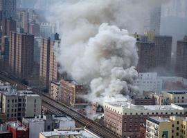 Derrumbe de un edificio en Manhattan deja tres muertos  