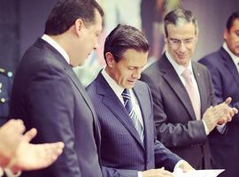 Peña Nieto destaca \sensible disminución de quejas\ contra la Administración por DDHH