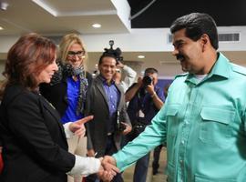 Maduro afirma que Venezuela no es Ucrania y resistirá a los \neonazis\