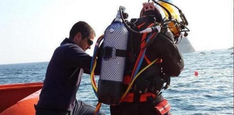 Los buzos buscarán los dos cuerpos que faltan siguiendo las corrientes marinas