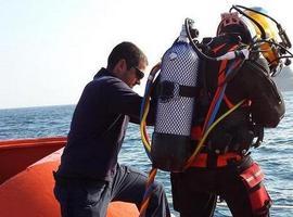 Los buzos buscarán los dos cuerpos que faltan siguiendo las corrientes marinas