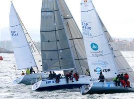 Universidad-Isastur y Espumeru mantienen el liderazgo el el Trofeo de Primavera RCAR