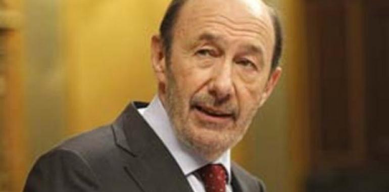 Rubalcaba propone una reforma de la Constitución juntos, "porque queremos seguir viviendo juntos” 