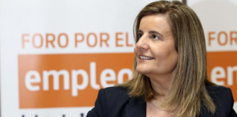Báñez achaca a la reforma laboral la "revolución" del mercado del trabajo en España
