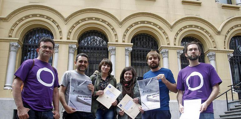 Los candidatos asturianos de Podemos registran sus compromisos ante notario