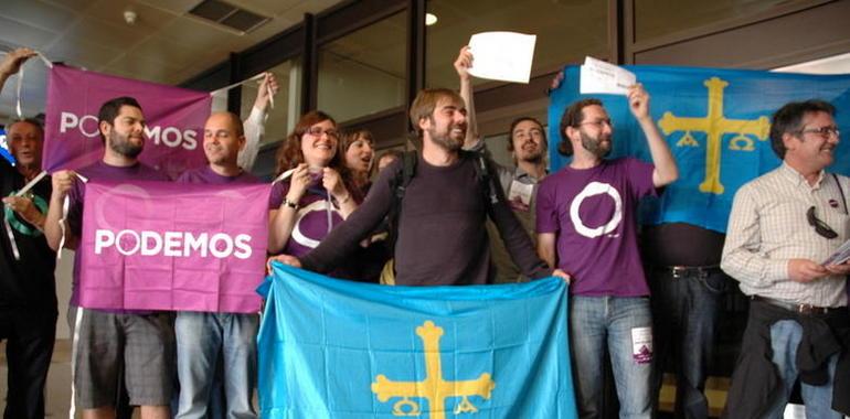 Podemos reivindica en Londres y Ranón “que nunca más tengamos que marchar por obligación”