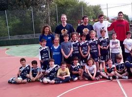 Baby baloncestistas de Oviedo despiden temporada