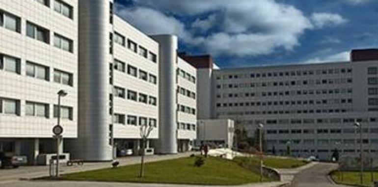 Investigan un aviso de bomba en el hospital San Agustín de Avilés