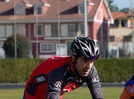 Ciclismo de élite en Pola de Lena