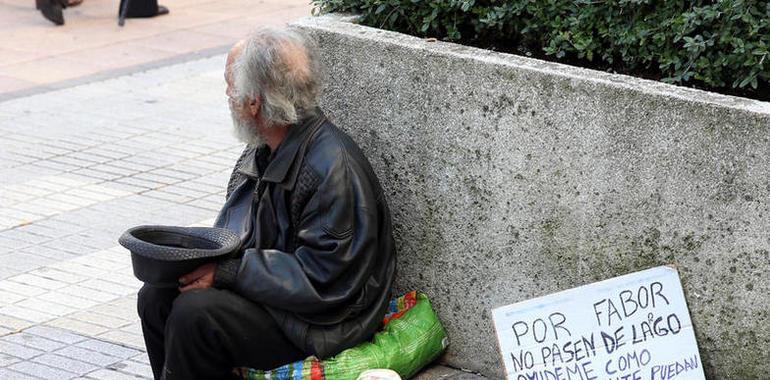 Landa: “La población en riesgo de pobreza aumentó en Asturias en 4 puntos en 3 años”