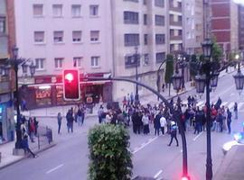 Cencerrada en General Elorza contra el cierre de La Madreña