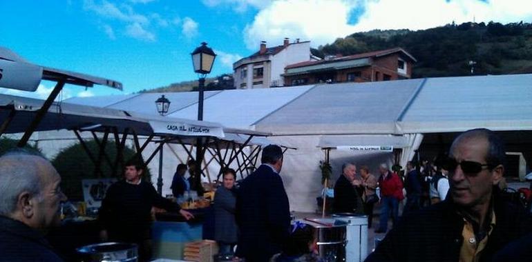 Cabañaquinta celebra este fin de semana su Feria de Artesanía y Festival Folclórico