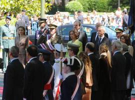 SS.MM. los Reyes y SS.AA.RR. los Príncipes de Asturias presiden el Día de las Fuerzas Armadas