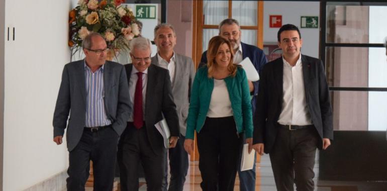 Susana Díaz se queda en Andalucía