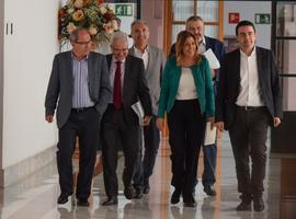 Susana Díaz se queda en Andalucía