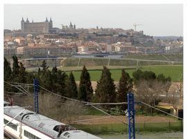 Renfe amplia en verano los servicios a Madrid y Cadiz