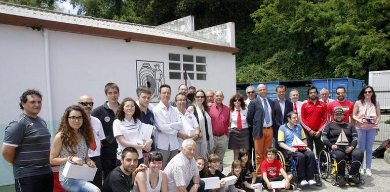 Entrega de premios en el Internacional de Tiro Olímpico celebrado en Cantabria