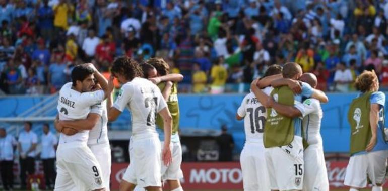 Italia vuelve a casa tras la derrota ante Uruguay