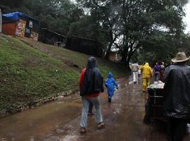 Decenas de miles de familias desplazadas por la crecida del río Paraguay