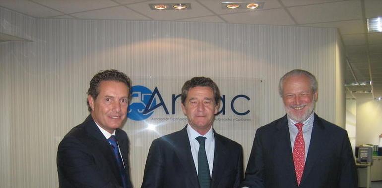 José Luis López-Schümmer, asume la presidencia de ANFAC 