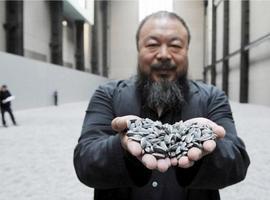 L’amuesa d’Ai Weiwei atrái a 200 mil persones en Berlín