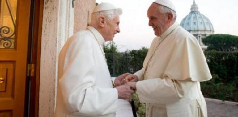 Francisco y Benedicto XVI ¿juntos en la final del Mundial