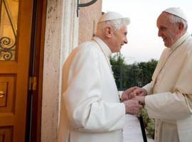 Francisco y Benedicto XVI ¿juntos en la final del Mundial