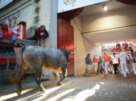 Séptimo encierro abarrotado pero sin heridos por asta de toro