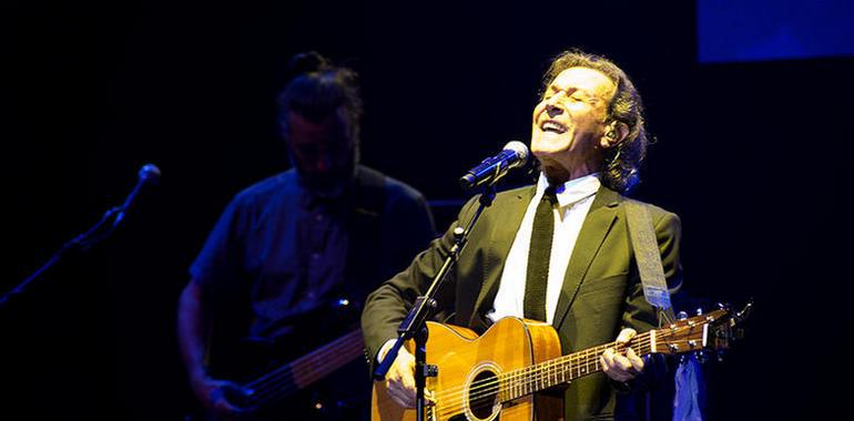 Albert Hammond encandila con Legend II en Starlite