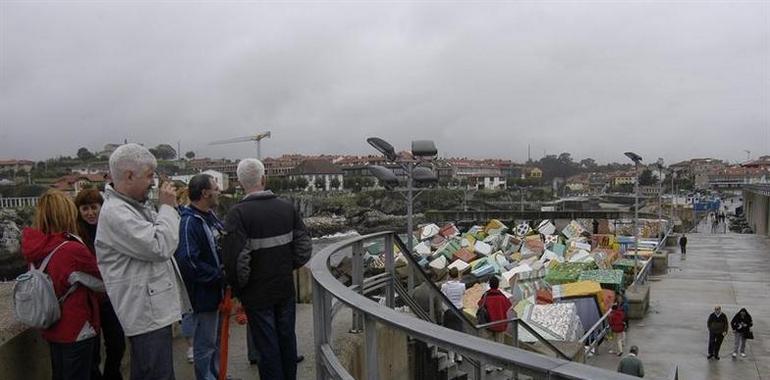 La Nalona dragará el puerto de Llanes durante tres meses