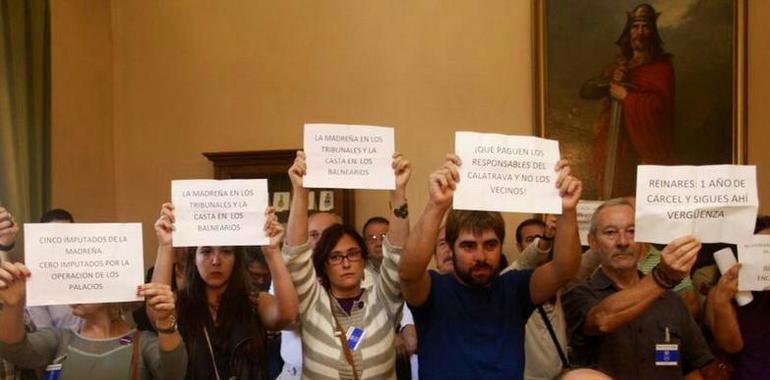 Podemos califica de mascarada la comisión de los Palacios y pide cárcel