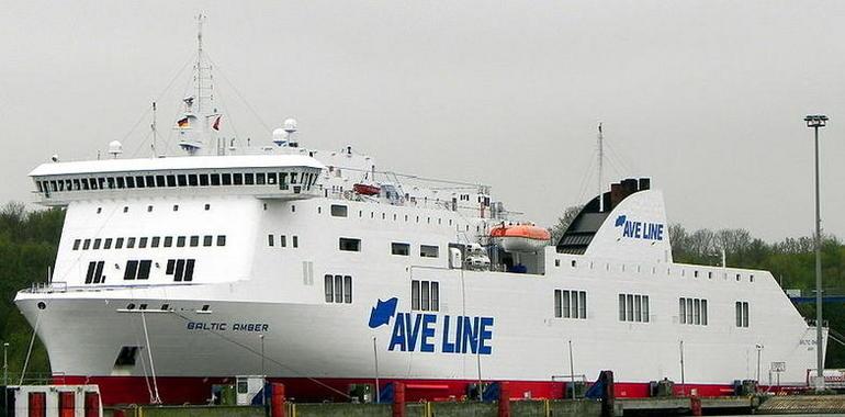 El Musel negocia líneas marítimas que refuercen la Autopista del Mar