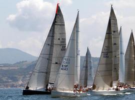 El #Totalmar de Alberto Fernández primero en llegar a Santander rumbo a Gijón