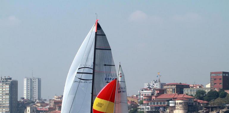 El sábado se celebra el III Trofeo Presidente de Vela Crucero