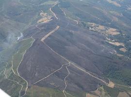 CSI critica al Principado por contratar a cooperativas para apagar incendios forestales