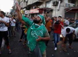 Los palestinos celebran la entrada en vigor del alto el fuego indefinido en Gaza  